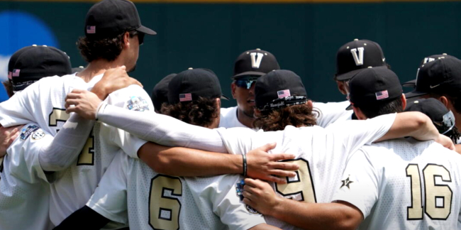 The Vanderbilt Commodores at the 2021 College World Series