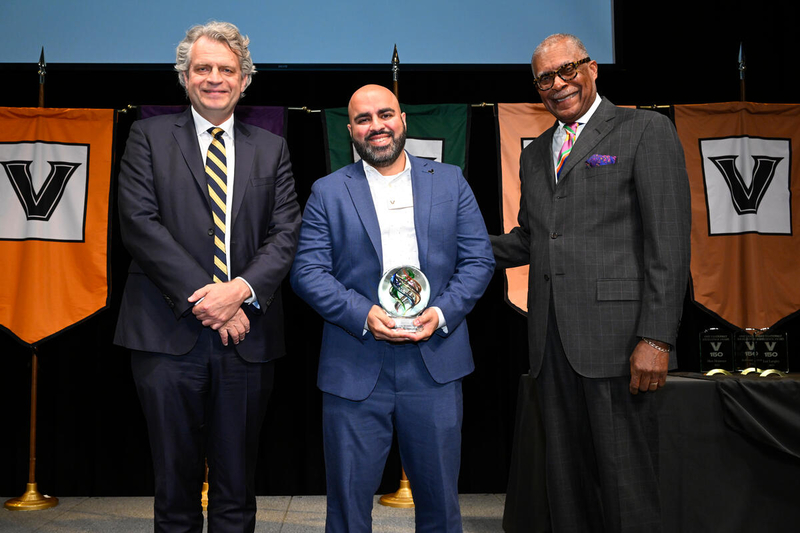 Chancellor Daniel Diermeier, Diversity Leadership Award winner Jermaine Soto and Dr. André Churchwell (John Amis)