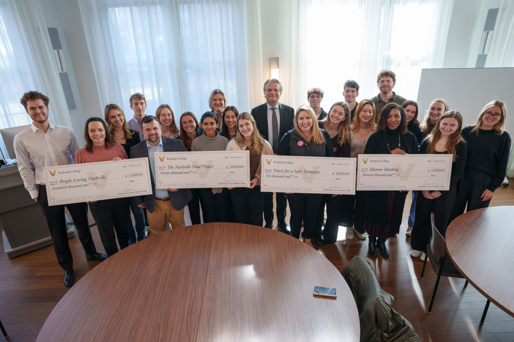 Vanderbilt philanthropy class presents grants to Nashville charities