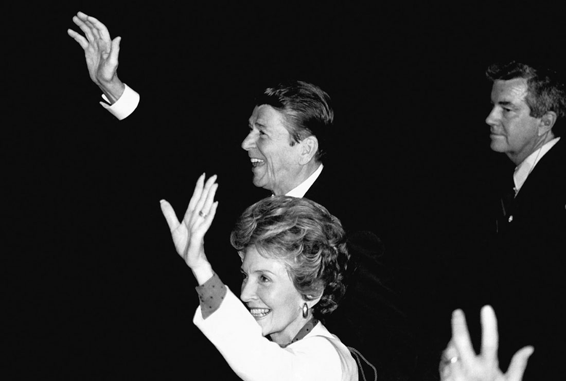 Photo of Jerry Parr with President Ronald Reagan and Nancy Reagan