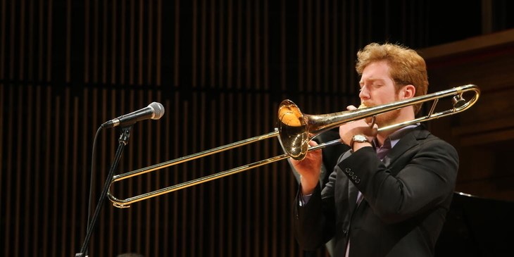 Child playing the fiddle 