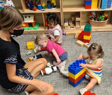 The Susan Gray School - kids playing with blocks