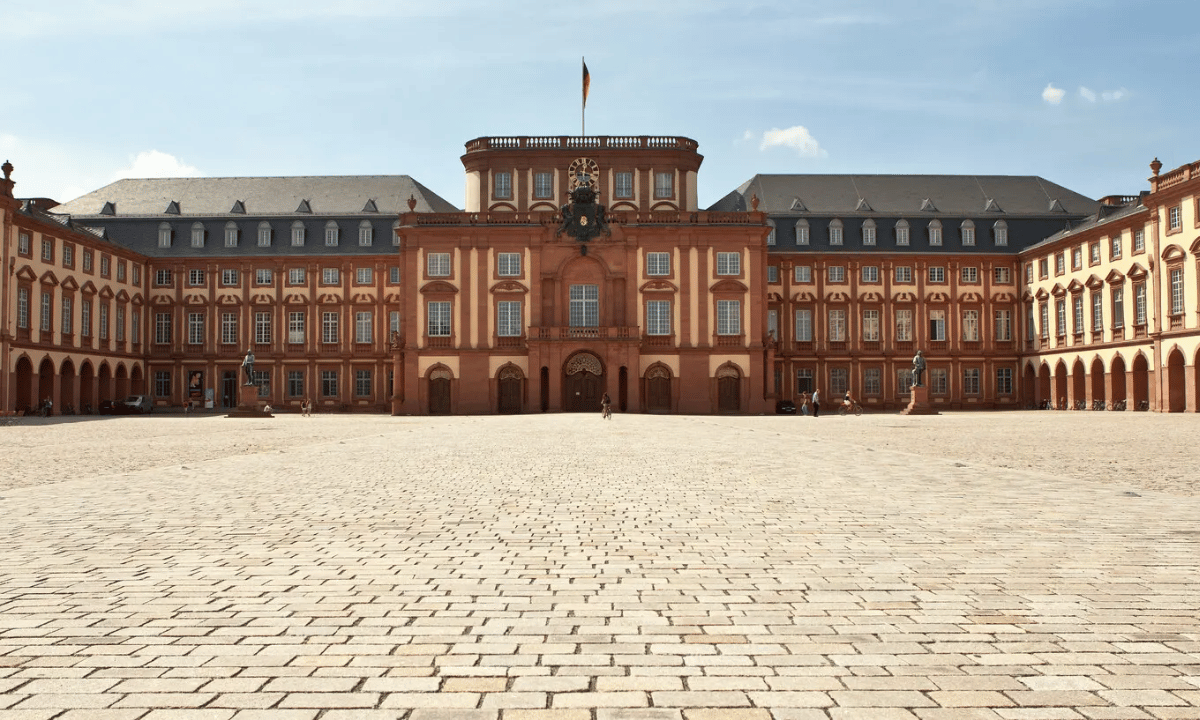 universität mannheim campus