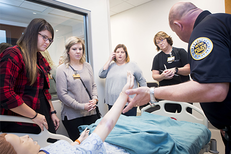 Metro Nashville Police CSI teaches Vanderbilt SANE students 