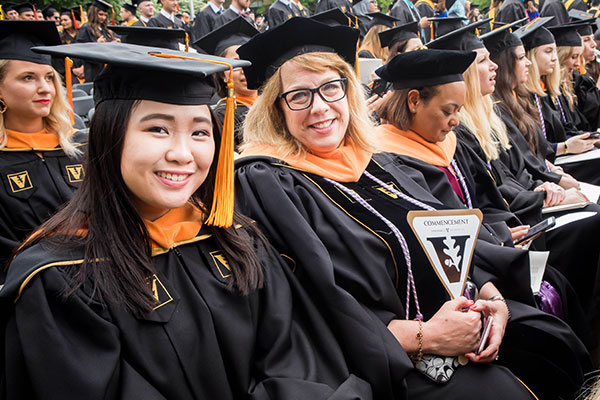 School of Nursing graduates inspire optimism about health care’s future