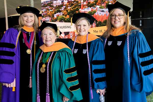 Faculty Jennifer Kim, Dean Linda Norman, Melissa Smith, Leslie Hopkins