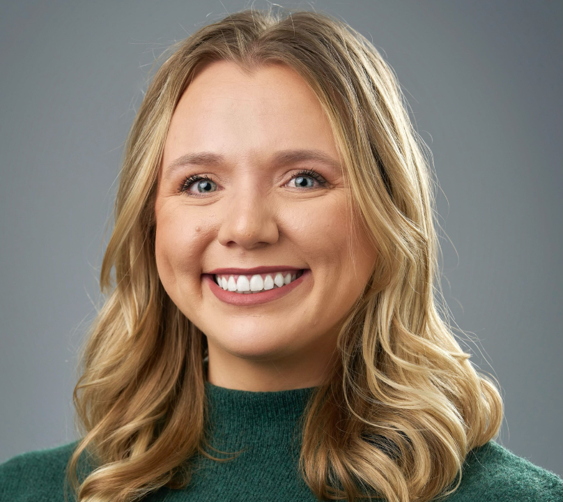 Chloē Broeker