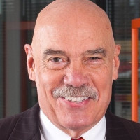 Stryker Warren