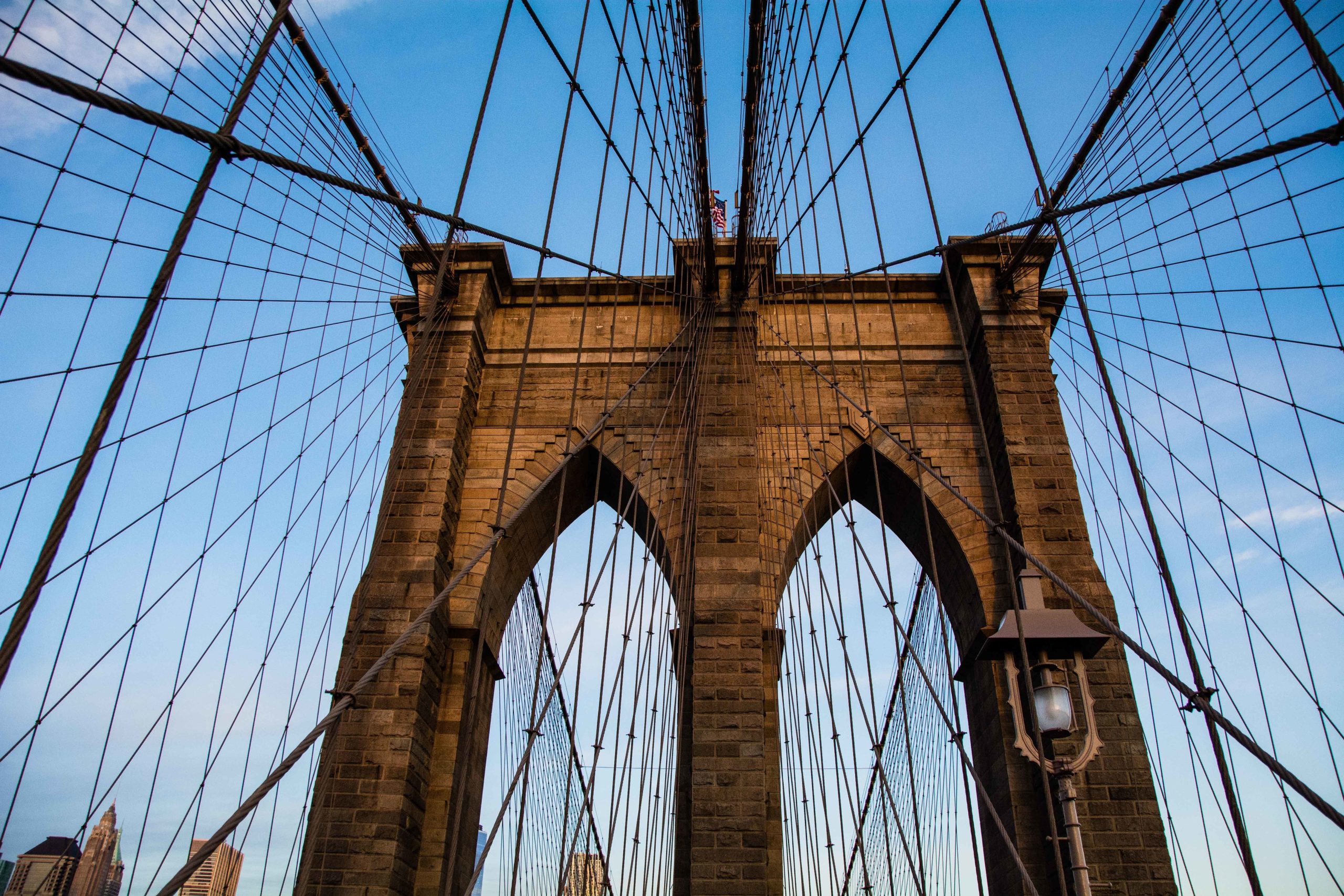 Freepix, Brooklyn Bridge in New York City with a blue sky